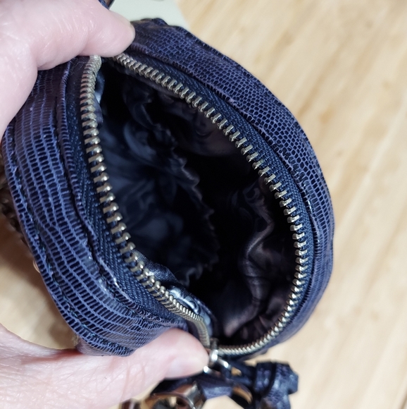 Junior Drake Italian Leather, Micro Cross Body Bag (Violet Ember, Blue Colo… - Picture 5 of 12